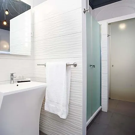 L'esplanade Bed & Breakfast 4*