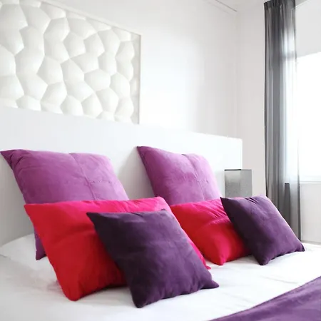 Bed and Breakfast L'esplanade Λιλ