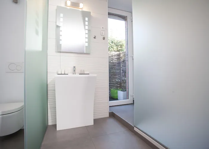 L'esplanade Bed & Breakfast 4*